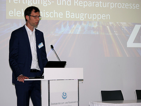 Ersa Product Manager Jörg Nolte at his presentation at the CURPAS conference